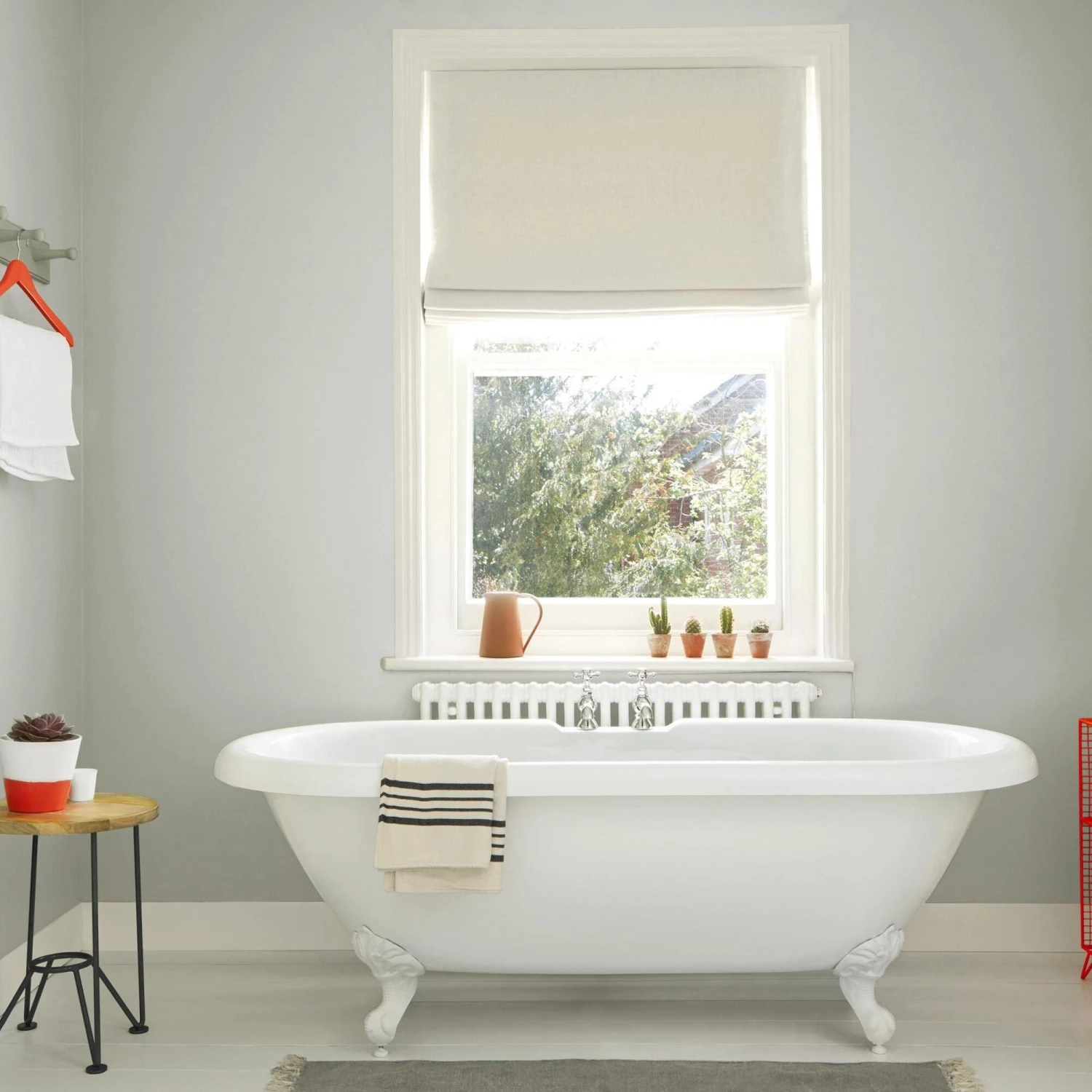 Dulux Polished Pebble Matt Emulsion Paint, 7.5L - Image 10