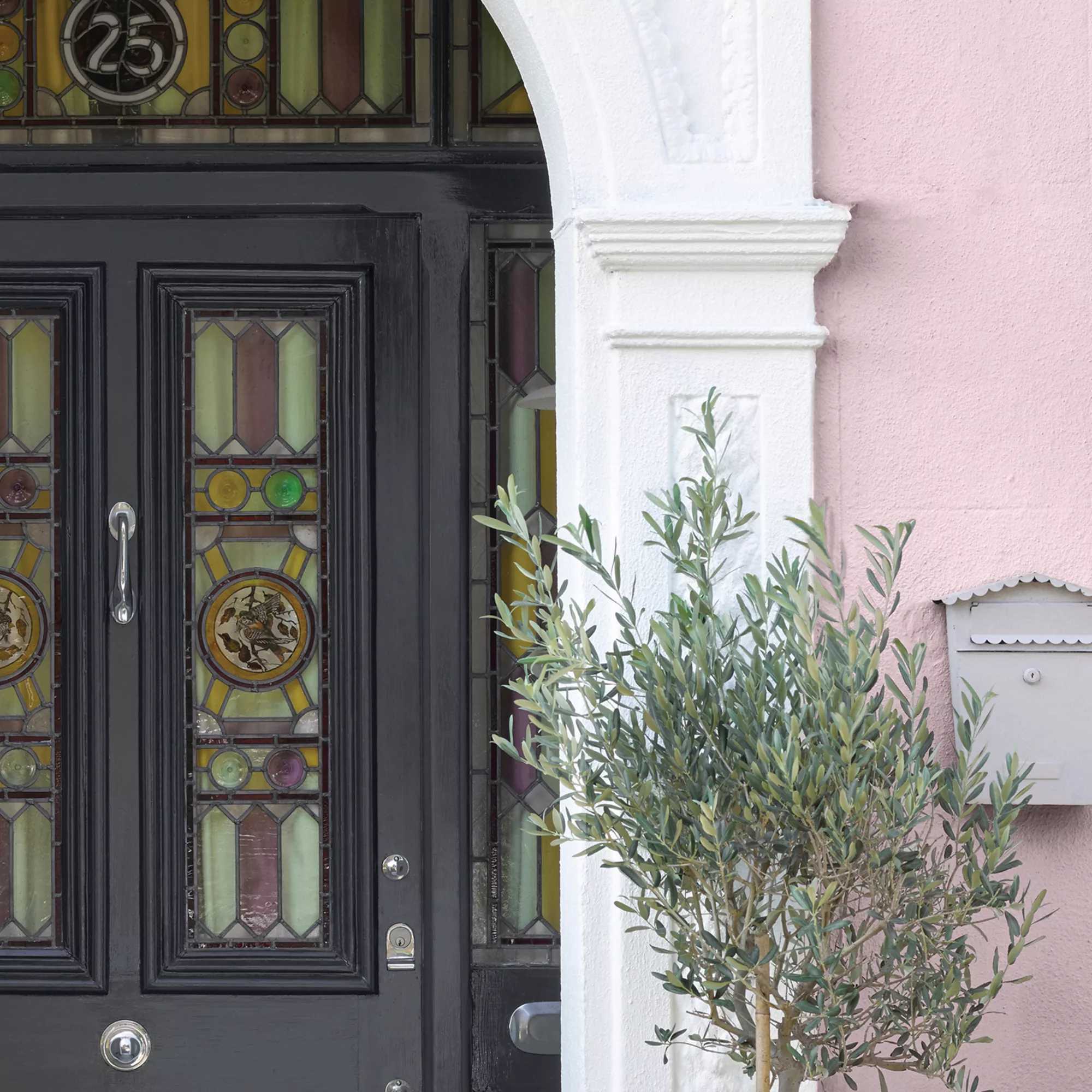 Sandtex Somerset Pink Matt Masonry Paint, 5L Tub - Image 8